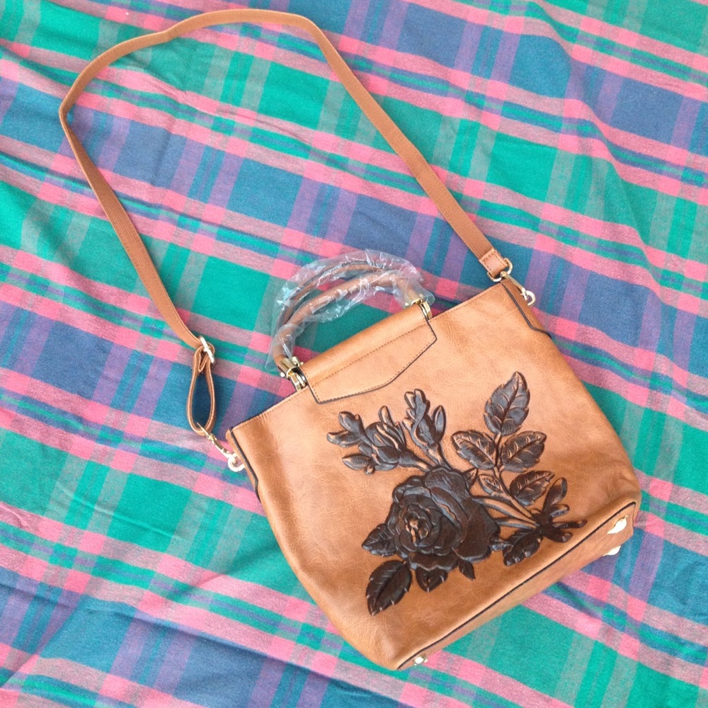 NWOT Brown faux leather purse